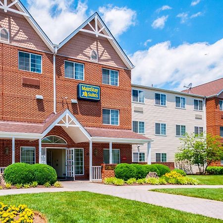 Mainstay Suites Frederick Bagian luar foto